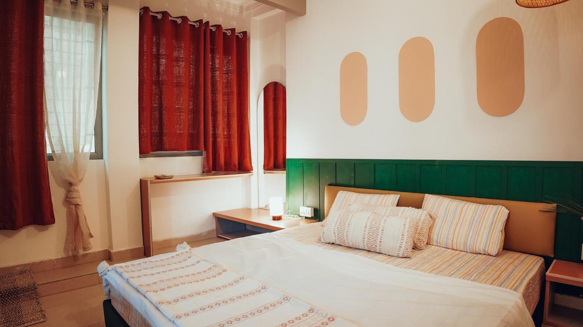 Art Bliss Hostel Rishīkesh Exteriör bild
