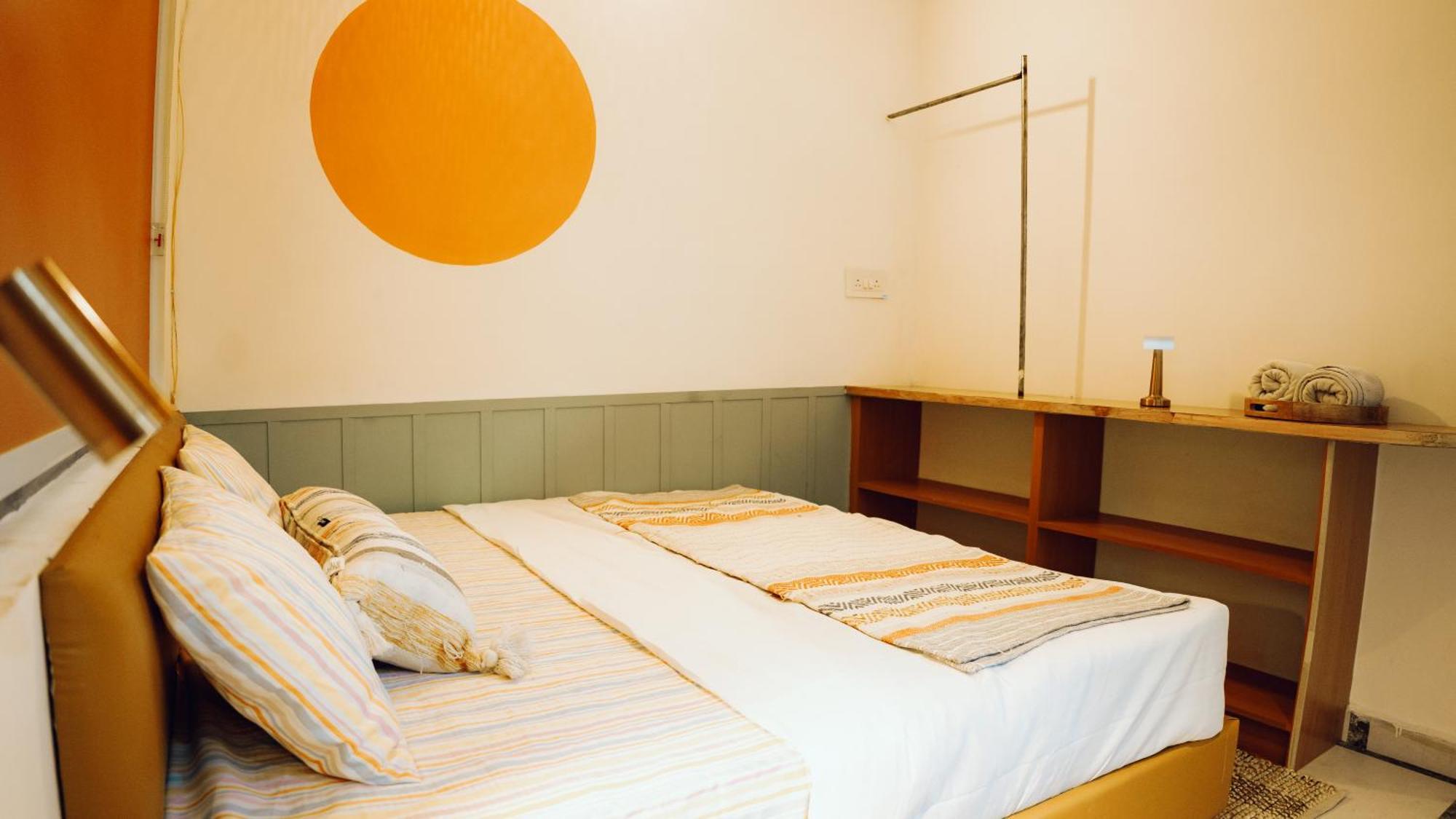 Art Bliss Hostel Rishīkesh Exteriör bild
